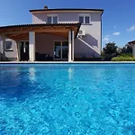 Villa Zeus
